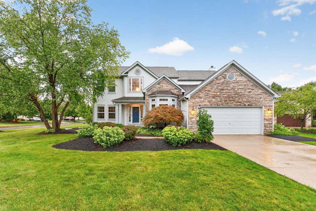 Photo of 4773 Overcreek Place, Powell, OH 43065 (MLS # 226030718)