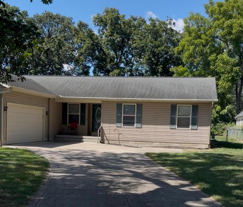 Photo of 481 N Grener Avenue, Columbus, OH 43228 (MLS # 225034871) Photo of 481 N Grener Avenue, Columbus, OH 43228 (MLS # 225034871)