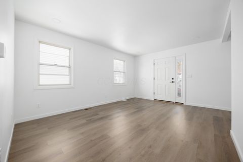 Tiny photo for 1019 Lawrence Drive, Columbus, OH 43207 (MLS # 225045143)