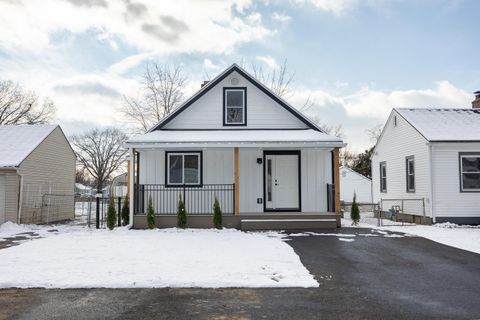 Tiny photo for 1019 Lawrence Drive, Columbus, OH 43207 (MLS # 225045143)