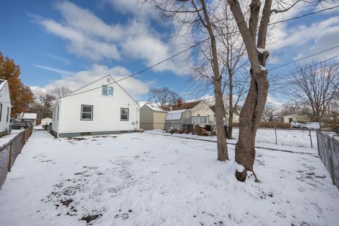 Tiny photo for 1019 Lawrence Drive, Columbus, OH 43207 (MLS # 225045143)