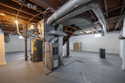 Tiny photo for 1019 Lawrence Drive, Columbus, OH 43207 (MLS # 225045143)