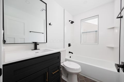 Tiny photo for 1019 Lawrence Drive, Columbus, OH 43207 (MLS # 225045143)