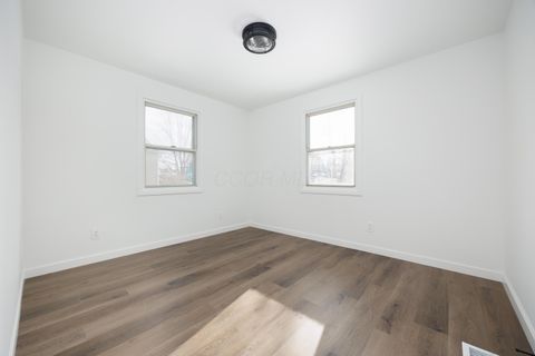 Tiny photo for 1019 Lawrence Drive, Columbus, OH 43207 (MLS # 225045143)