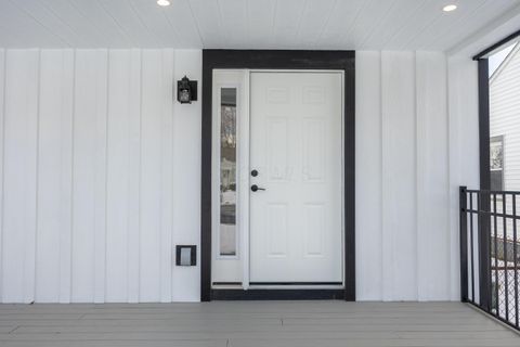 Tiny photo for 1019 Lawrence Drive, Columbus, OH 43207 (MLS # 225045143)