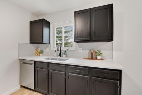 Tiny photo for 321 Sycamore Drive, Pickerington, OH 43147 (MLS # 225044468)