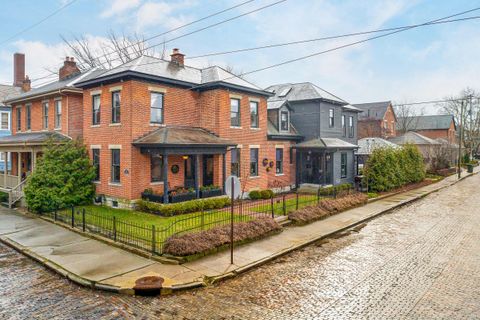Photo of 275 E Beck Street, Columbus, OH 43206 (MLS # 225037658)