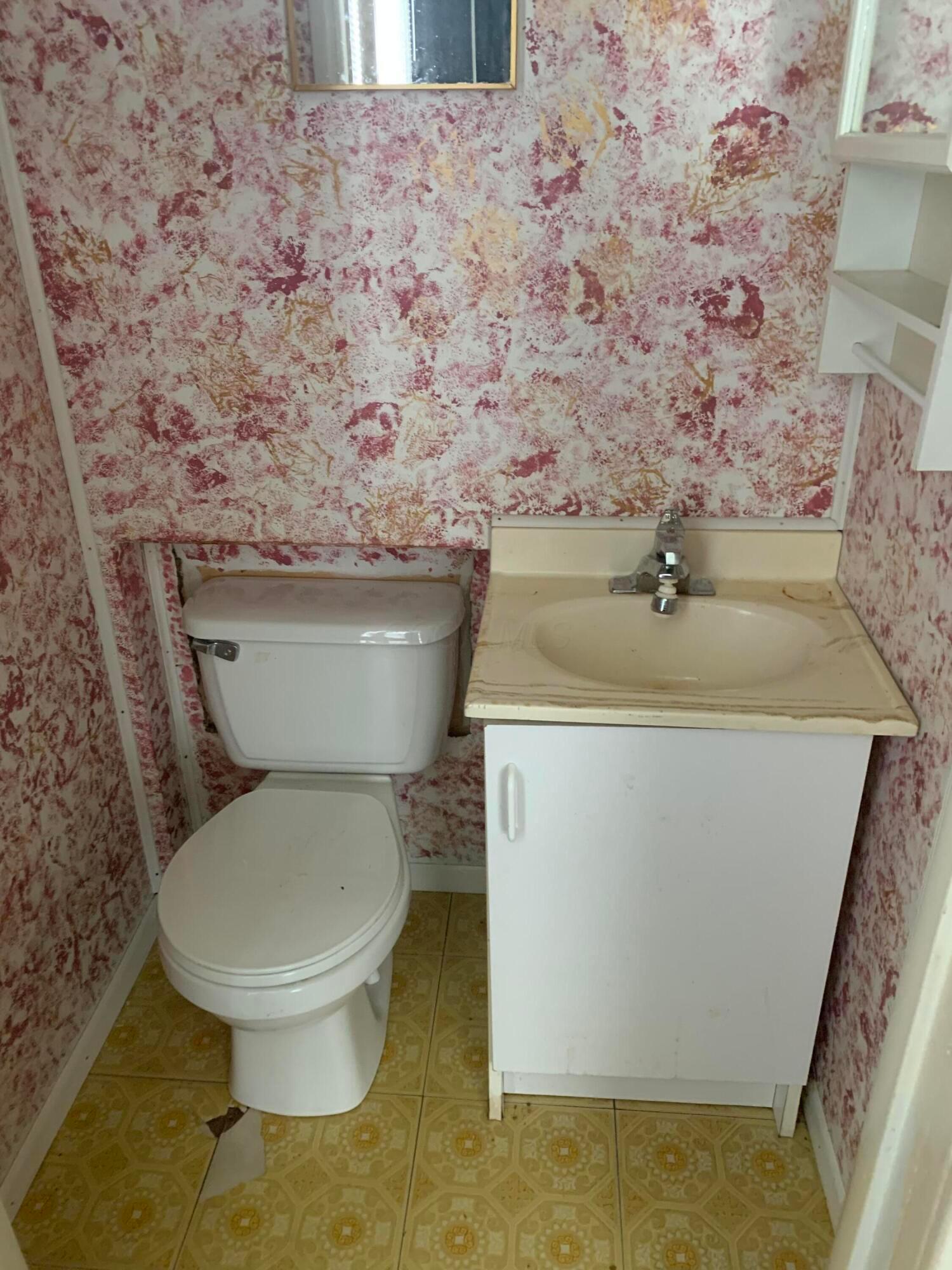 200 S Maple Heights, New Lexington, Ohio image 19