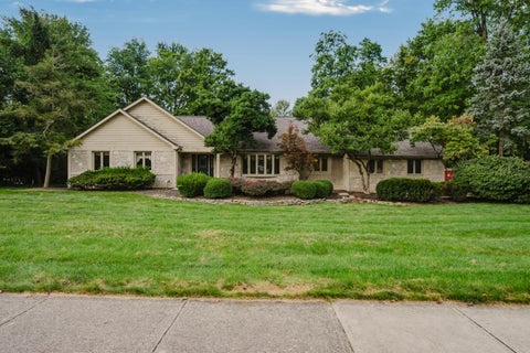 Photo of 55 Olentangy Ridge Place, Powell, OH 43065 (MLS # 226033316)