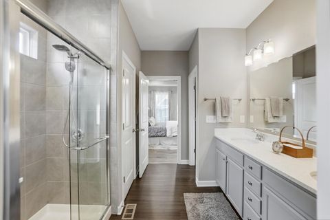 Tiny photo for 5483 Camlin Place E 30 #30, Westerville, OH 43081 (MLS # 225044631)