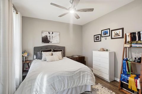 Tiny photo for 5483 Camlin Place E 30 #30, Westerville, OH 43081 (MLS # 225044631)