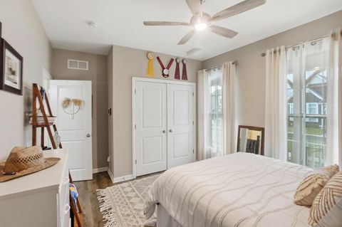 Tiny photo for 5483 Camlin Place E 30 #30, Westerville, OH 43081 (MLS # 225044631)