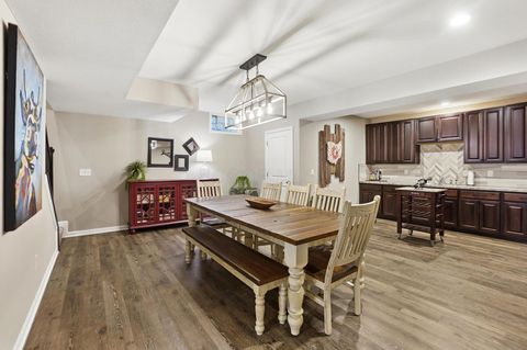 Tiny photo for 5483 Camlin Place E 30 #30, Westerville, OH 43081 (MLS # 225044631)