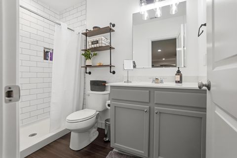 Tiny photo for 5483 Camlin Place E 30 #30, Westerville, OH 43081 (MLS # 225044631)