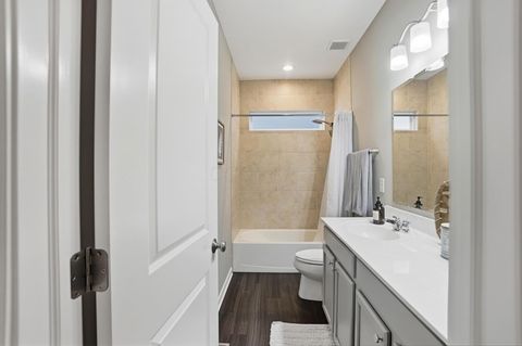 Tiny photo for 5483 Camlin Place E 30 #30, Westerville, OH 43081 (MLS # 225044631)