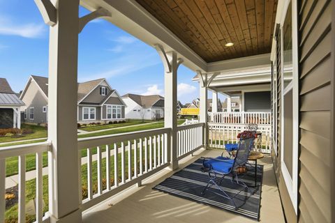 Tiny photo for 5483 Camlin Place E 30 #30, Westerville, OH 43081 (MLS # 225044631)