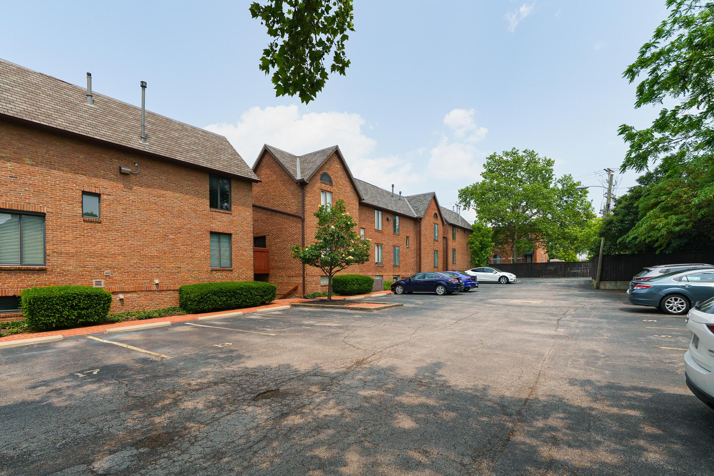 277 Lear Street #11, Columbus, Ohio image 25