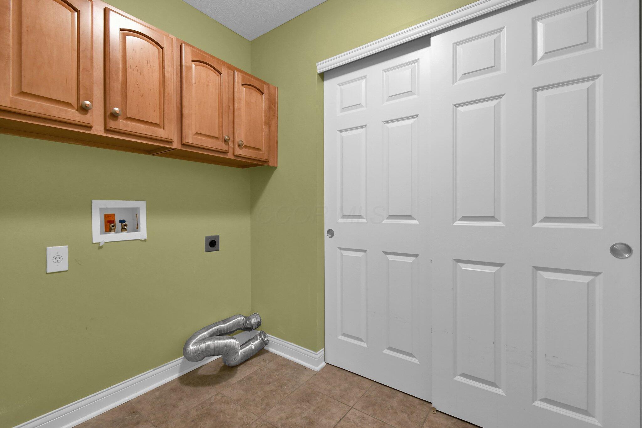 6024 Delcastle Drive, Westerville, Ohio image 19