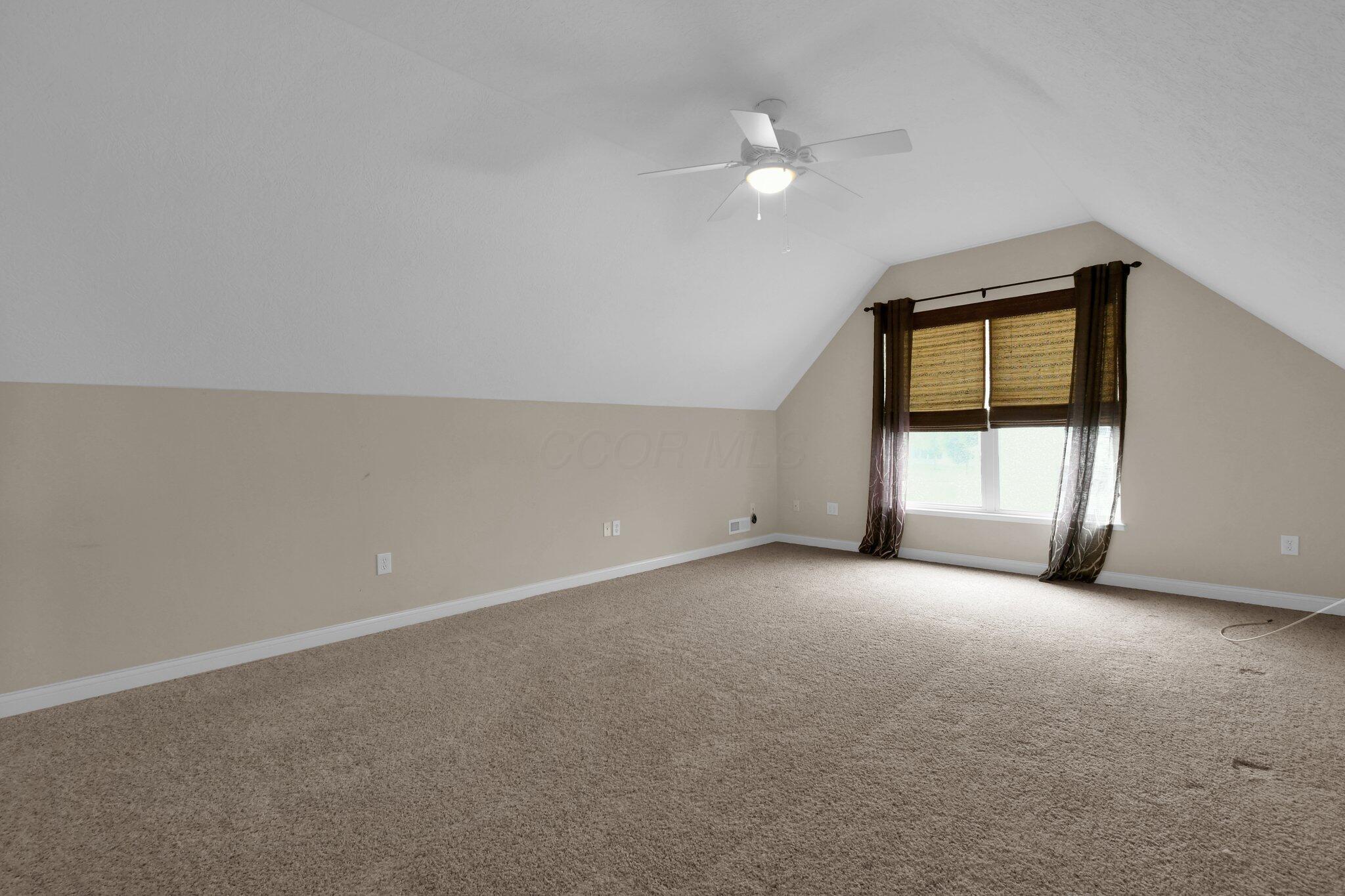 6024 Delcastle Drive, Westerville, Ohio image 32