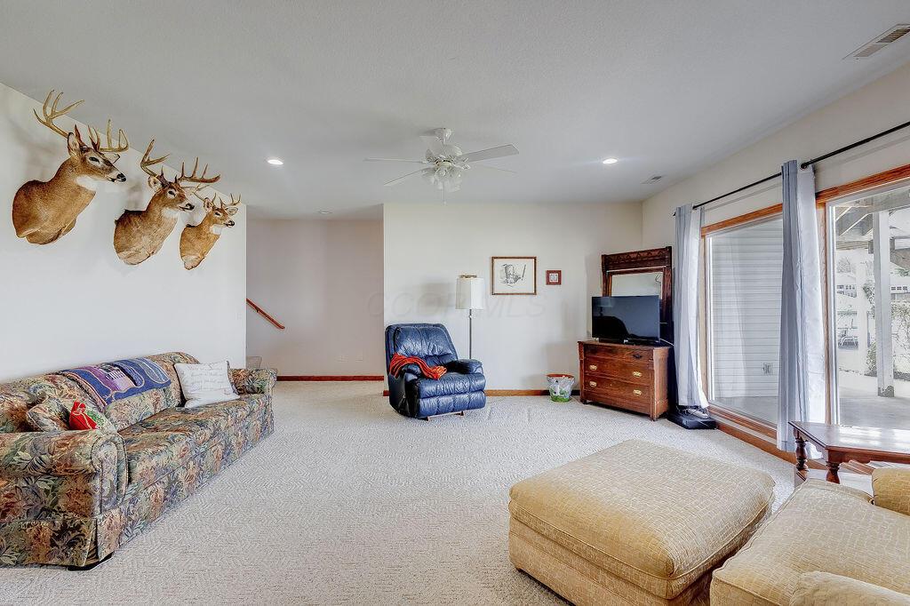 1028 Apple Valley Drive, Howard, Ohio image 40