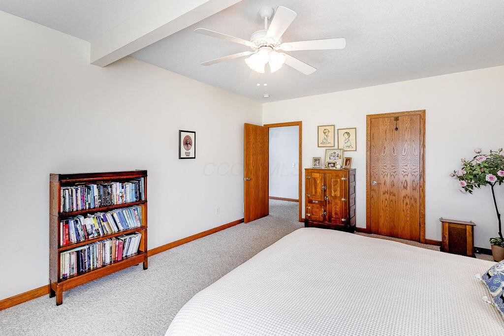 1028 Apple Valley Drive, Howard, Ohio image 46