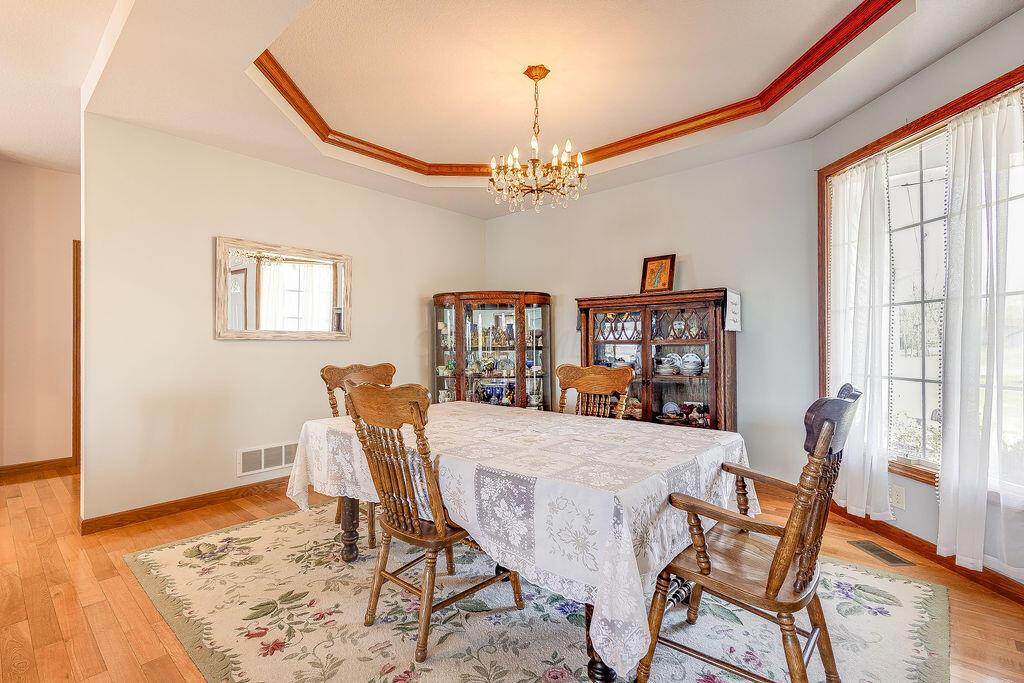 1028 Apple Valley Drive, Howard, Ohio image 15
