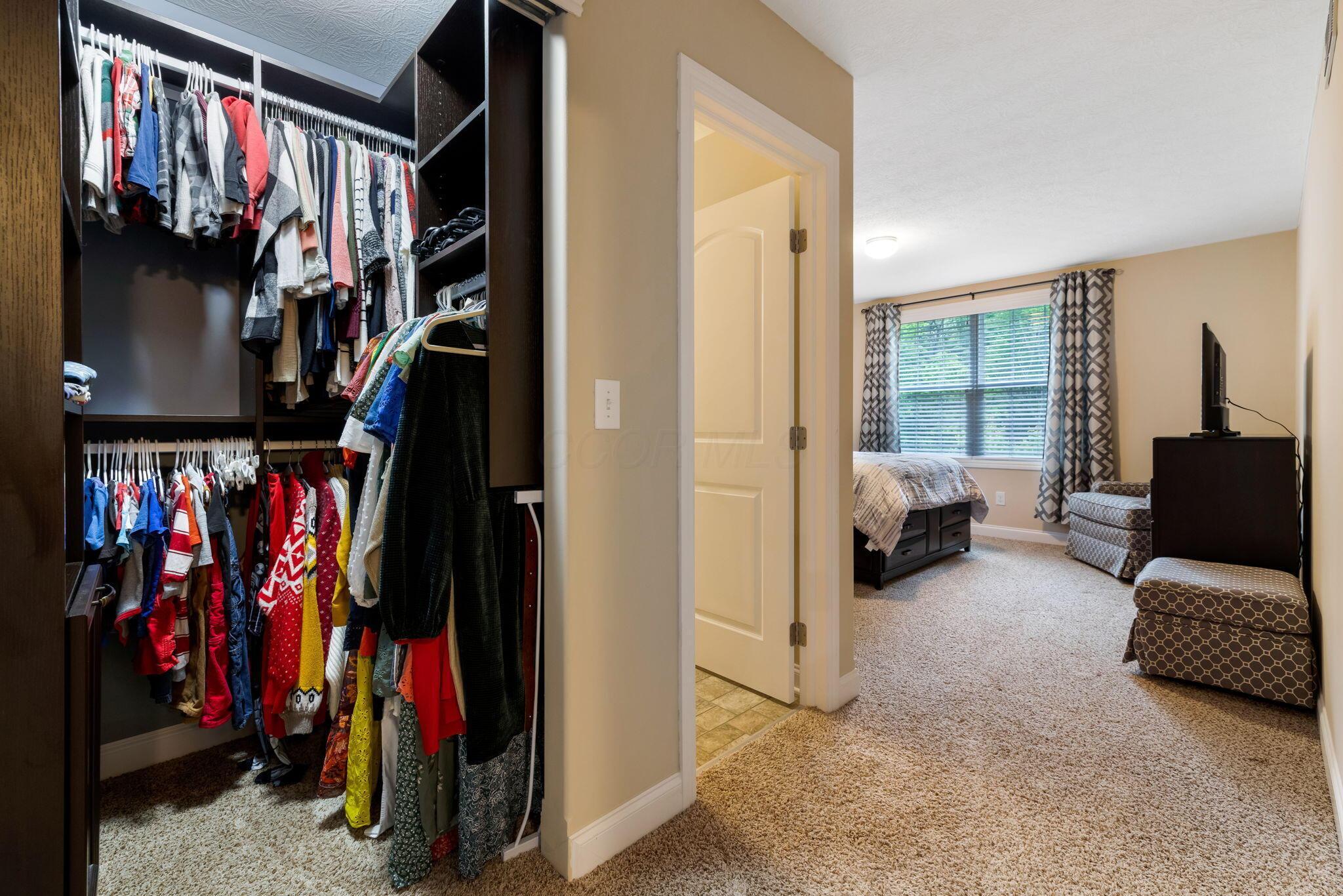 5933 Lakemont Drive, Westerville, Ohio image 32