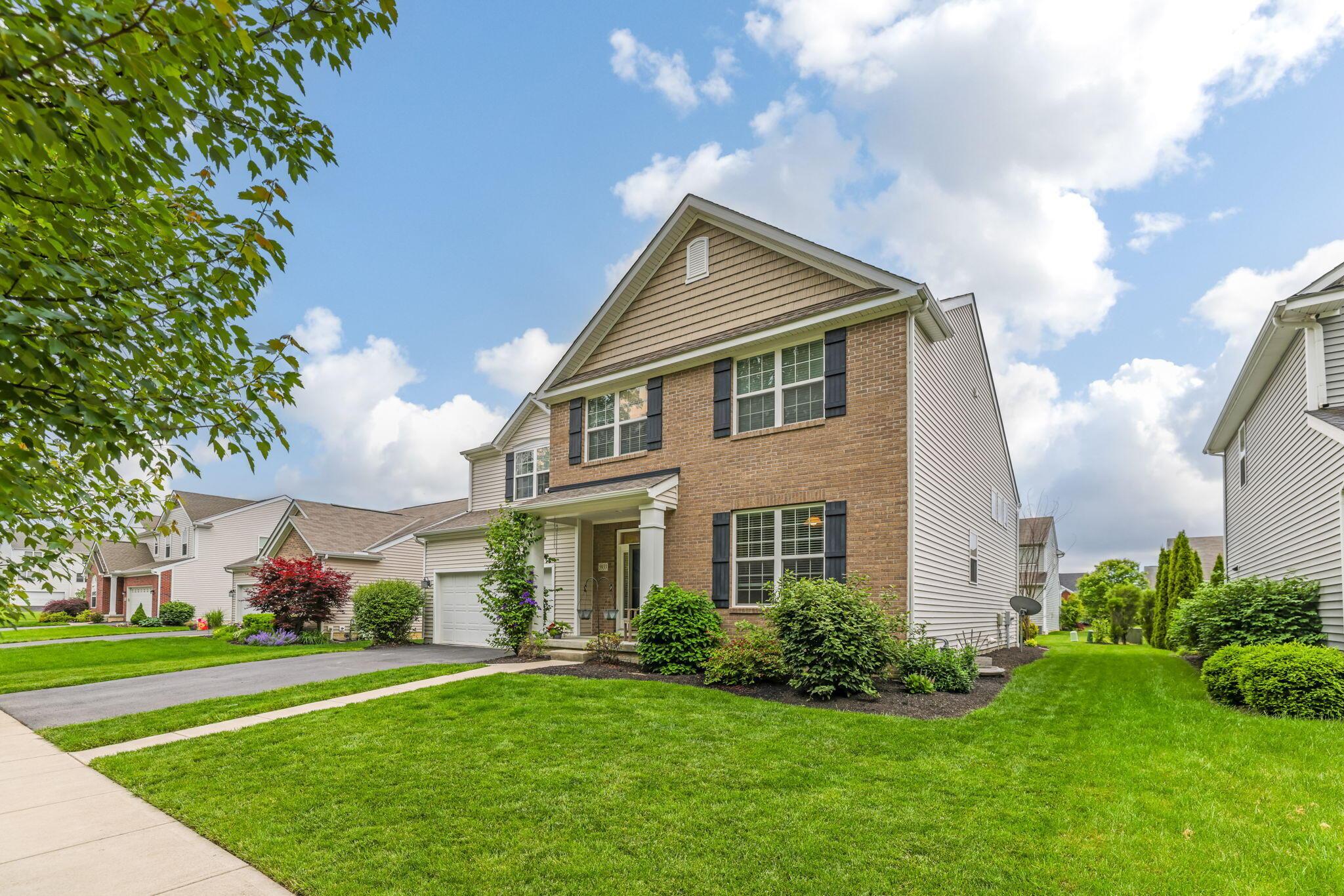 5933 Lakemont Drive, Westerville, Ohio image 3