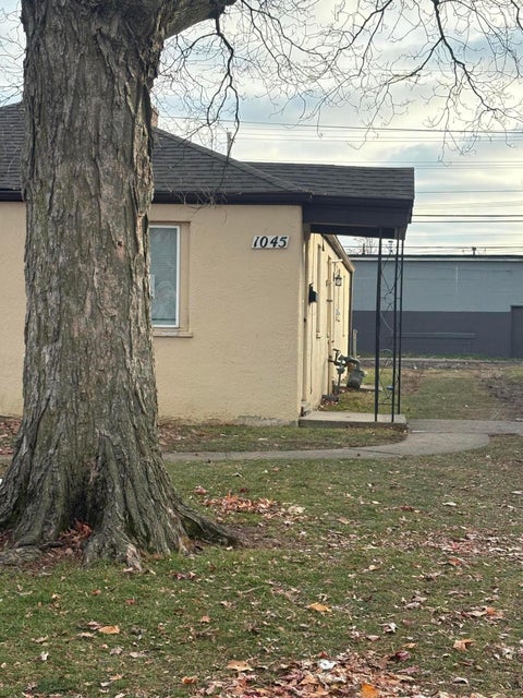 Multifamily For Sale - 1045 Loretta Avenue<br/> Franklin County, Columbus, OH 43211