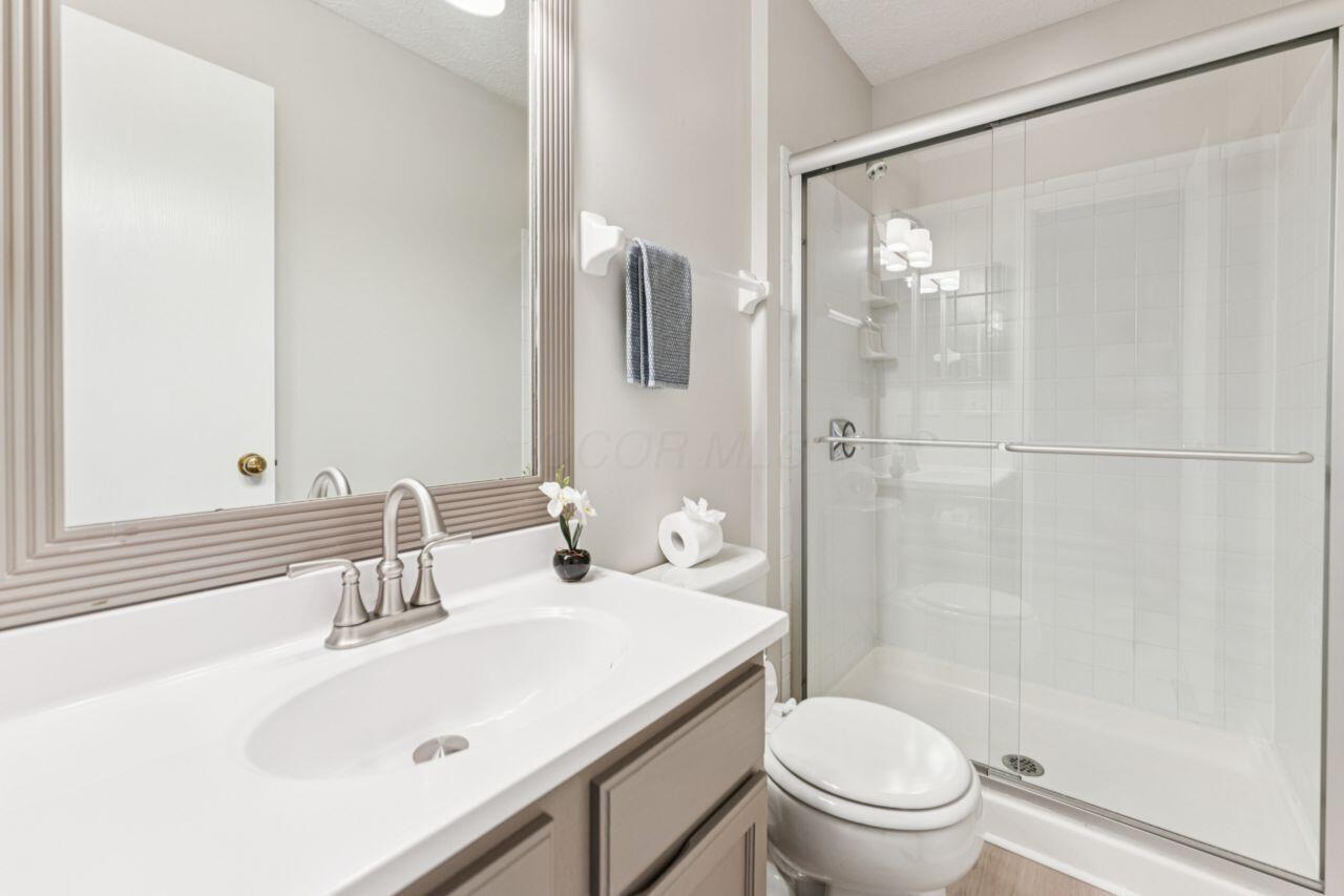 Dublin, Ohio 43017, United States, 3 Bedrooms Bedrooms, ,3 BathroomsBathrooms,Residential,Active,192760