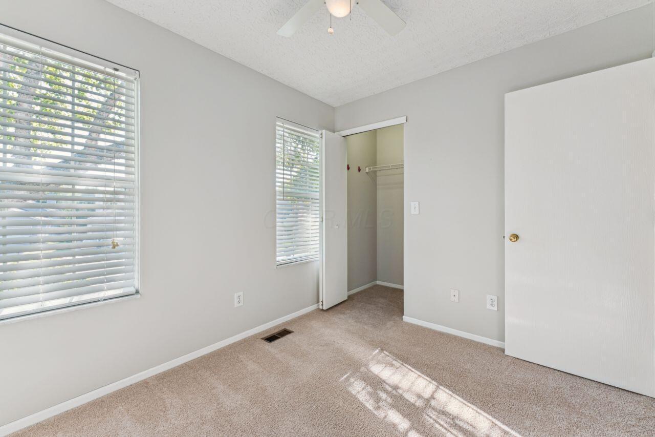 Dublin, Ohio 43017, United States, 3 Bedrooms Bedrooms, ,3 BathroomsBathrooms,Residential,Active,192760