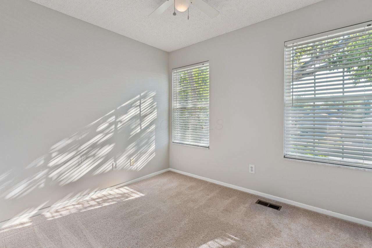 Dublin, Ohio 43017, United States, 3 Bedrooms Bedrooms, ,3 BathroomsBathrooms,Residential,Active,192760