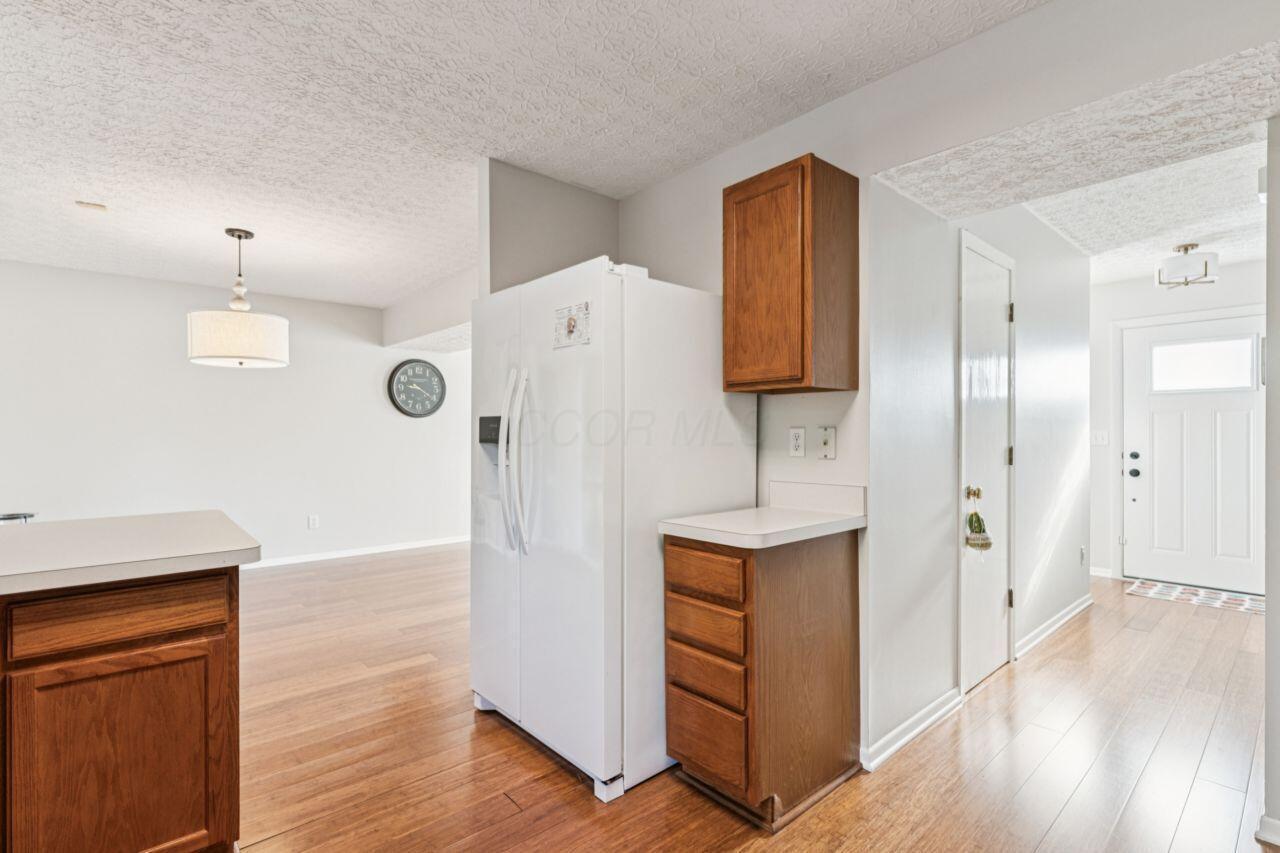 Dublin, Ohio 43017, United States, 3 Bedrooms Bedrooms, ,3 BathroomsBathrooms,Residential,Active,192760