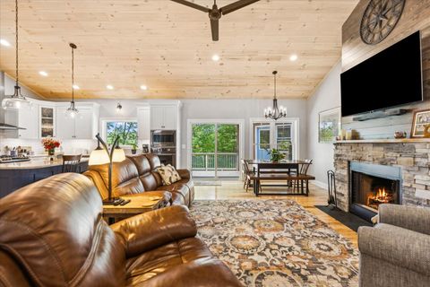 Tiny photo for 972 Sauk Lane, Sugar Grove, OH 43155 (MLS # 226003150)