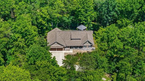 Tiny photo for 972 Sauk Lane, Sugar Grove, OH 43155 (MLS # 226003150)