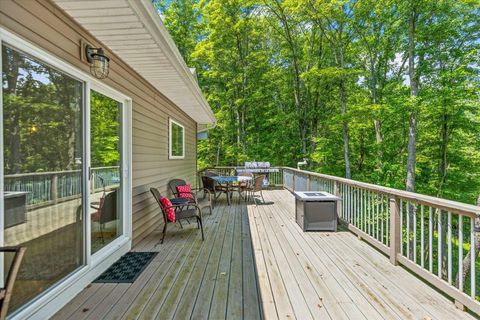 Tiny photo for 972 Sauk Lane, Sugar Grove, OH 43155 (MLS # 226003150)