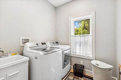 Tiny photo for 972 Sauk Lane, Sugar Grove, OH 43155 (MLS # 226003150)