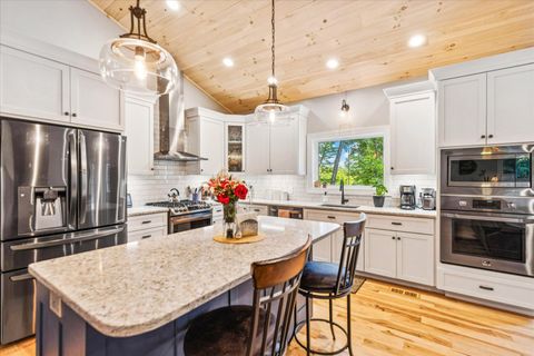 Tiny photo for 972 Sauk Lane, Sugar Grove, OH 43155 (MLS # 226003150)