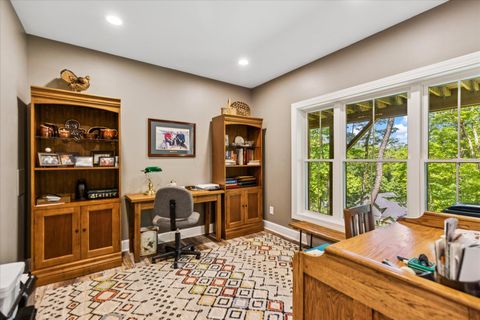 Tiny photo for 972 Sauk Lane, Sugar Grove, OH 43155 (MLS # 226003150)