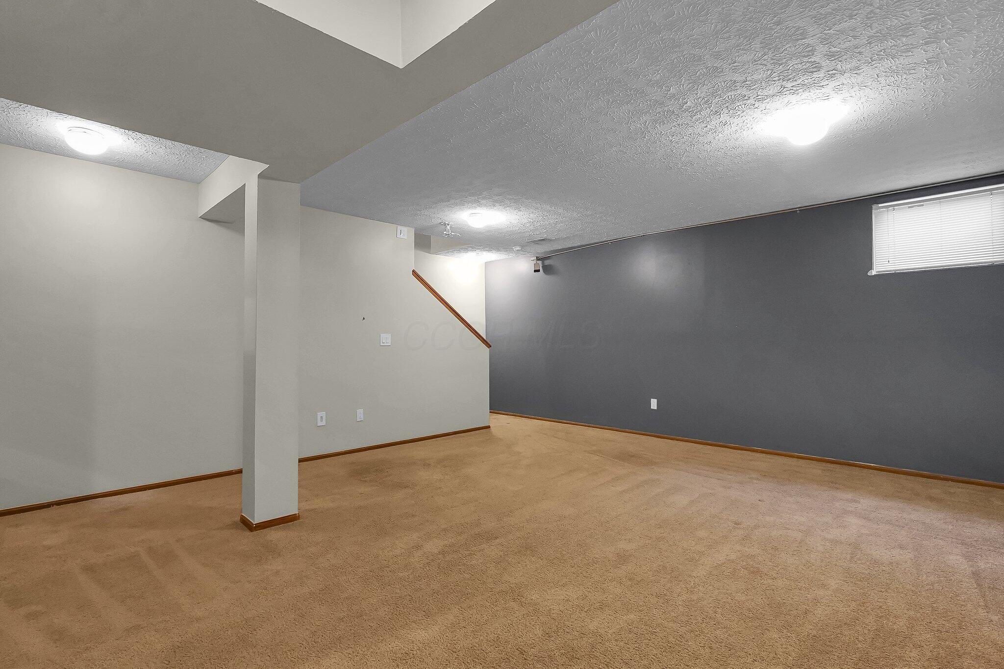 1283 Somerset Way, Pickerington, Ohio image 30