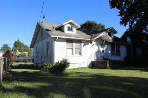 Photo of 614 N Prospect Street, Marion, OH 43302 (MLS # 226037755)