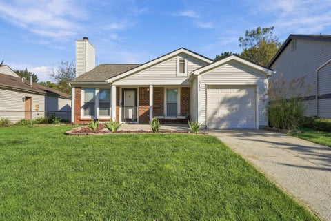 Photo of 3188 Heatherside Drive, Dublin, OH 43017 (MLS # 226038028)