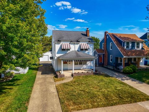 Photo of 662 S Roys Avenue, Columbus, OH 43204 (MLS # 225035124) Photo of 662 S Roys Avenue, Columbus, OH 43204 (MLS # 225035124)