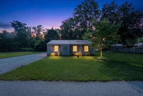 Photo of 13400 Cedar Road NE, Thornville, OH 43076 (MLS # 226024223)