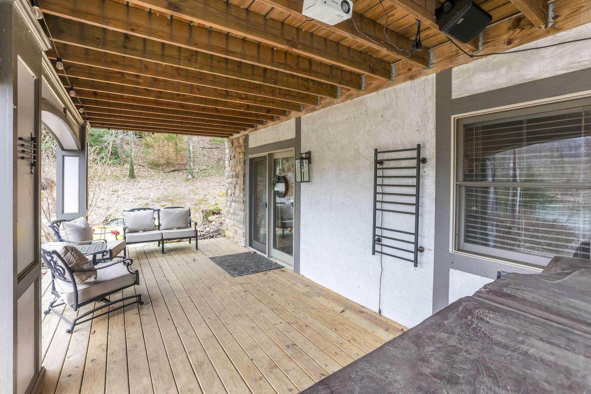 555 Ross Road, Lancaster, Ohio image 5