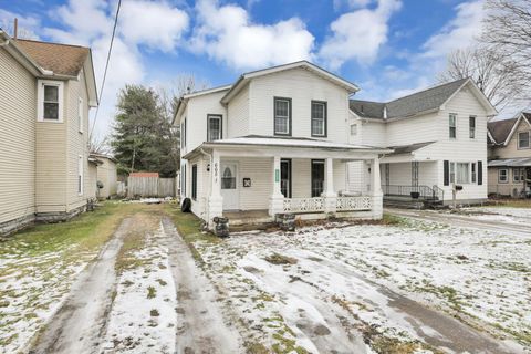 Tiny photo for 665 E Main Street, Newark, OH 43055 (MLS # 226000070)