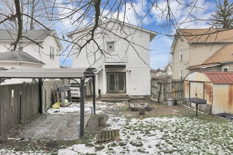 Tiny photo for 665 E Main Street, Newark, OH 43055 (MLS # 226000070)