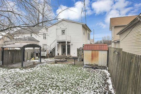 Tiny photo for 665 E Main Street, Newark, OH 43055 (MLS # 226000070)