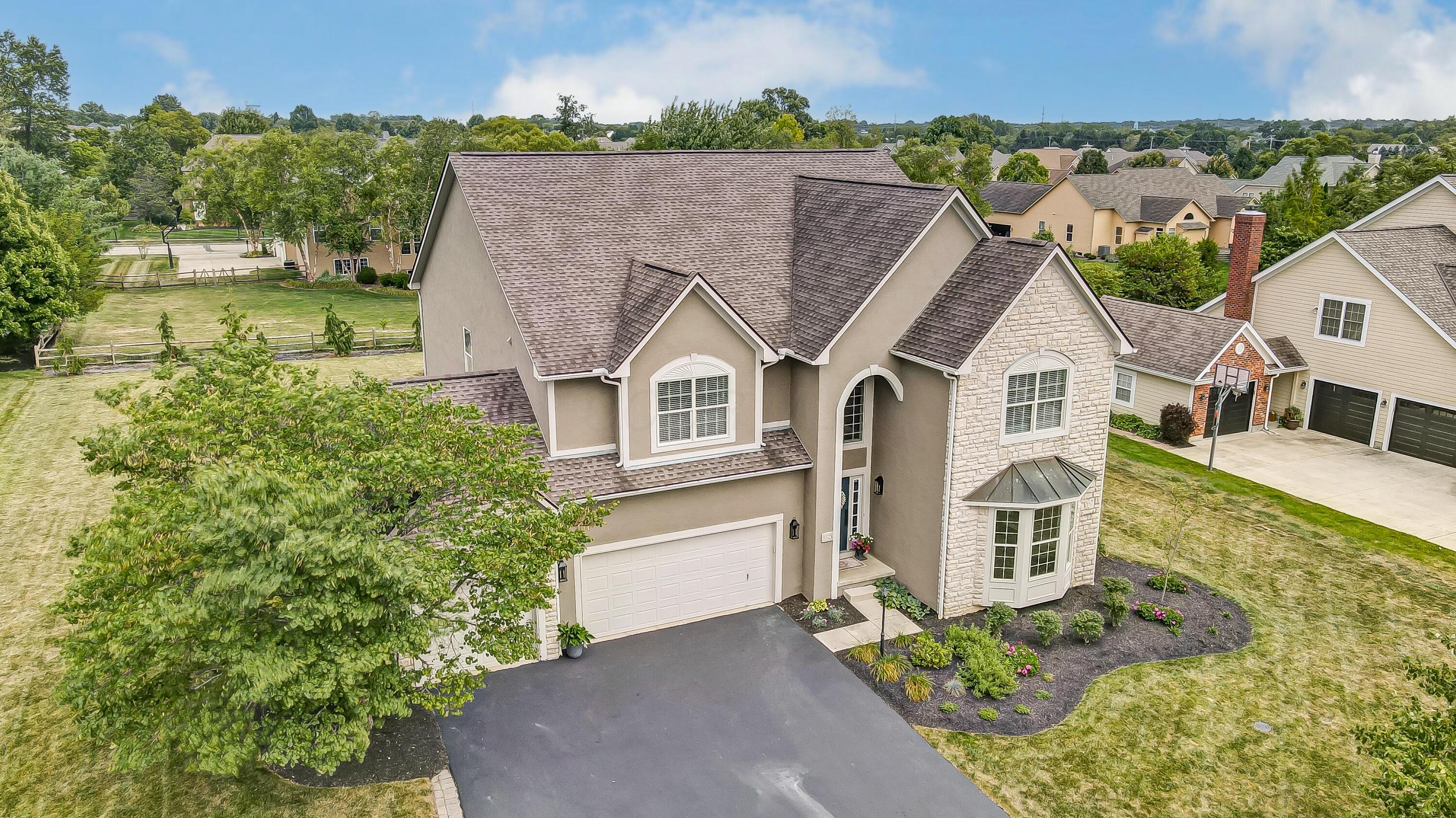 9525 Gibson Drive, Powell, Ohio image 4