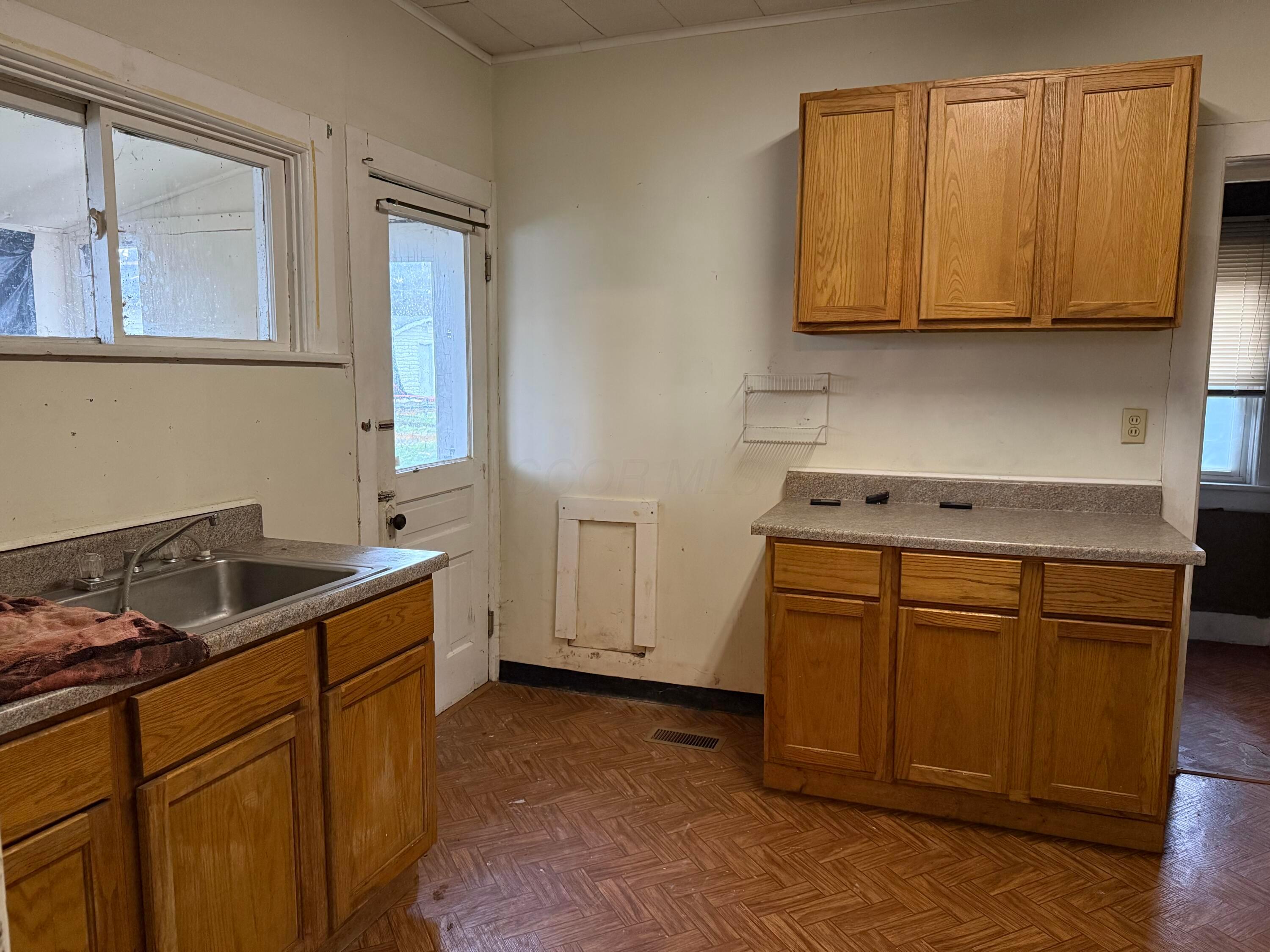 266 Oak Street, Marion, Ohio image 5